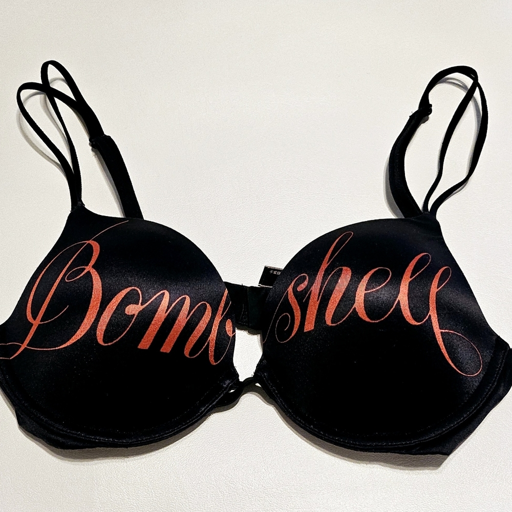 Victoria Secret Bra Very Sexy Push Up 34B / B75